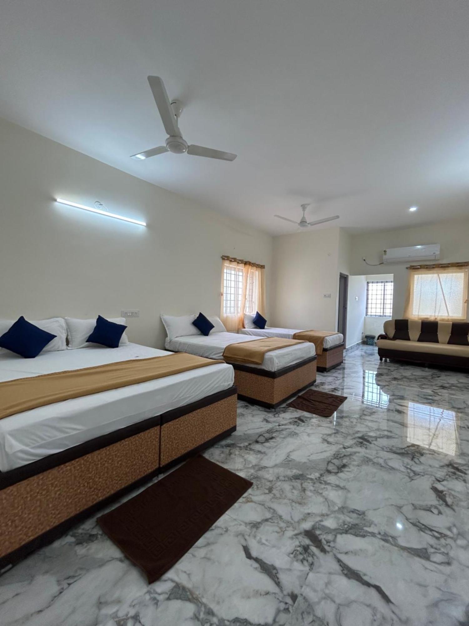 Dss Home Stay Just 500 Meter Girivalam Road Tiruvannāmalai エクステリア 写真