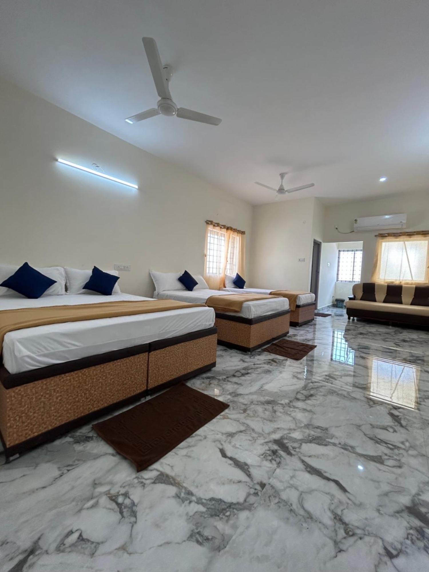 Dss Home Stay Just 500 Meter Girivalam Road Tiruvannāmalai エクステリア 写真